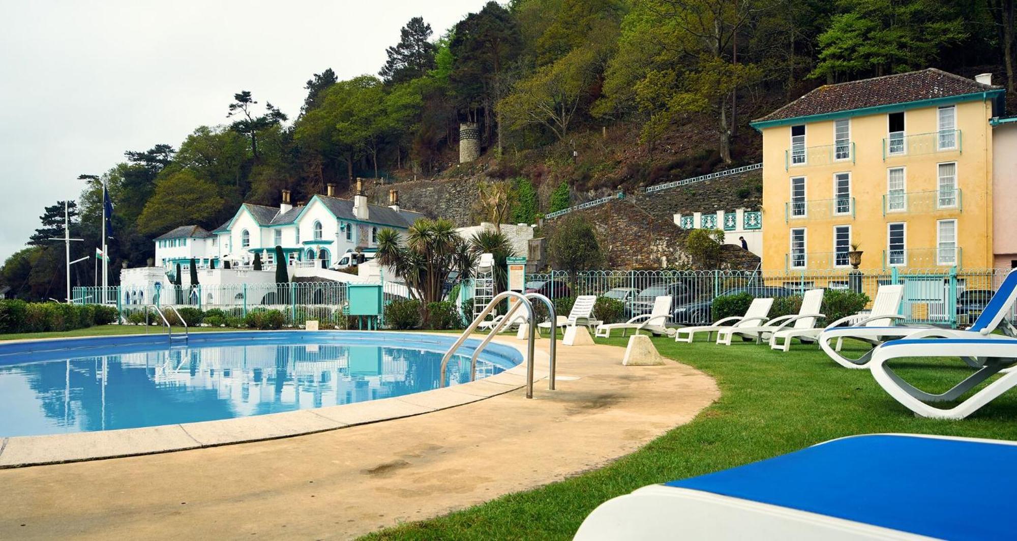 Portmeirion Village & Castell Deudraeth Porthmadog Eksteriør bilde